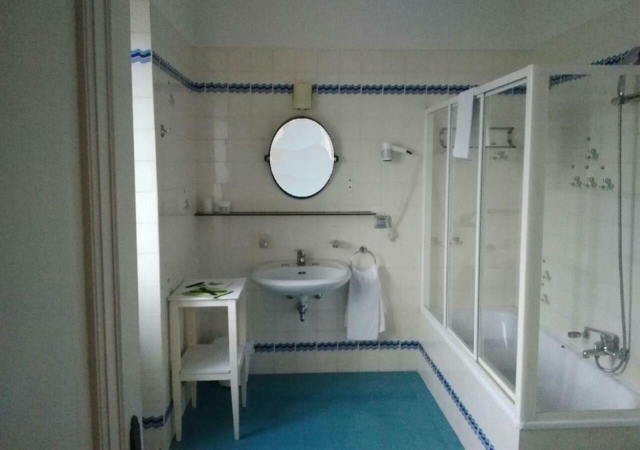Grand Hotel Regina Salsomaggiore Salsomaggiore Terme Esterno foto